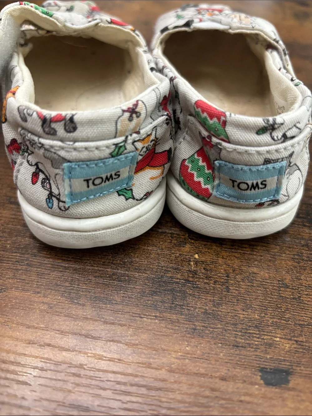 TOMS Cream Kids Slip-On Shoes with Multicolor Holiday Cat Print